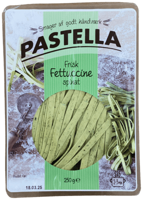 Pastella ferskt fettuccine með spínati 250 g