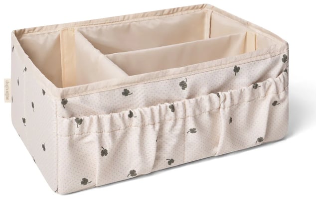 Lily nursing organizer – Specks of luck