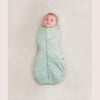 ERGOPOUCH Cocoon swaddle svefnpoki sage 6-12 mánaða