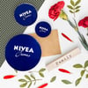 Nivea  Rakakrem Klassískt Andlits-, hand- og líkamskrem fyrir allar húðgerðir 250 ml