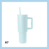 Sérmerktur stálbrúsi með röri 1200ml – 13 litir