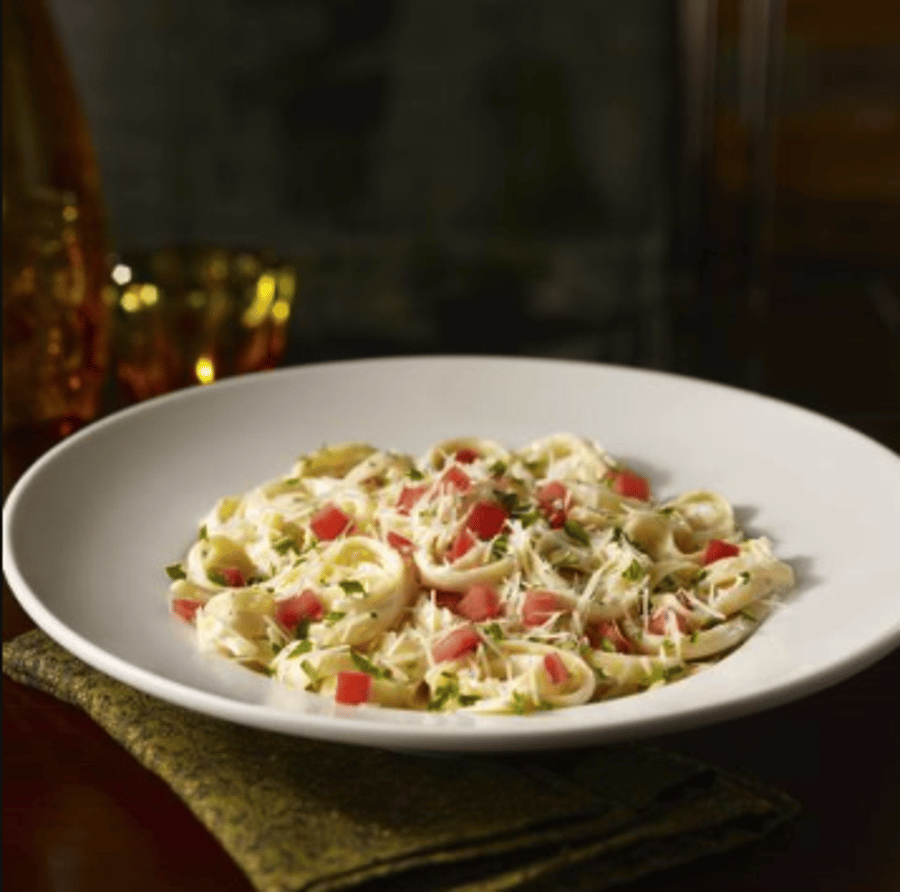Fettuccine Alfredo Pasta