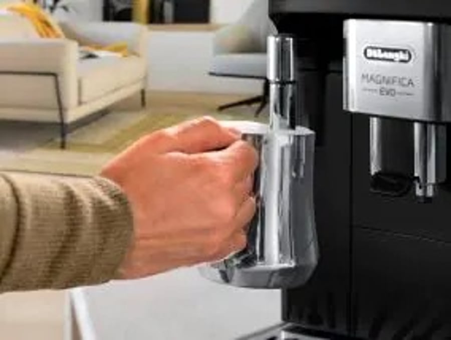 Delonghi Espresso Magnifica kaffivél