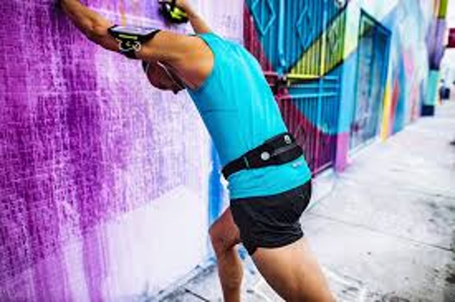 Nathan 5k Belt Andean Toucan