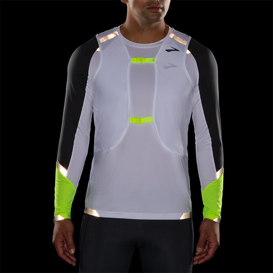 Brooks Run Visible Convertible Jacket