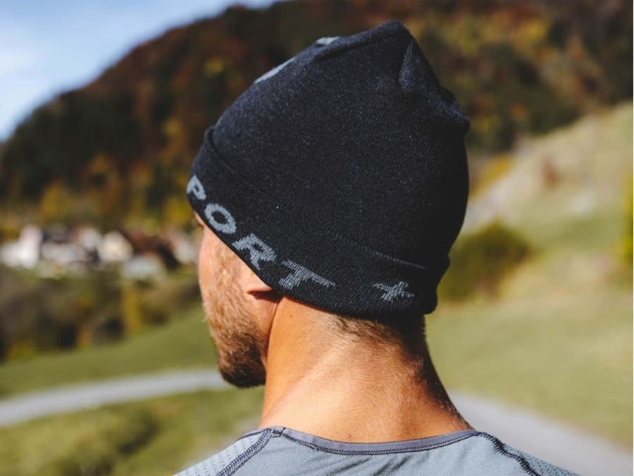 CompresSport Hlaupahúfa
