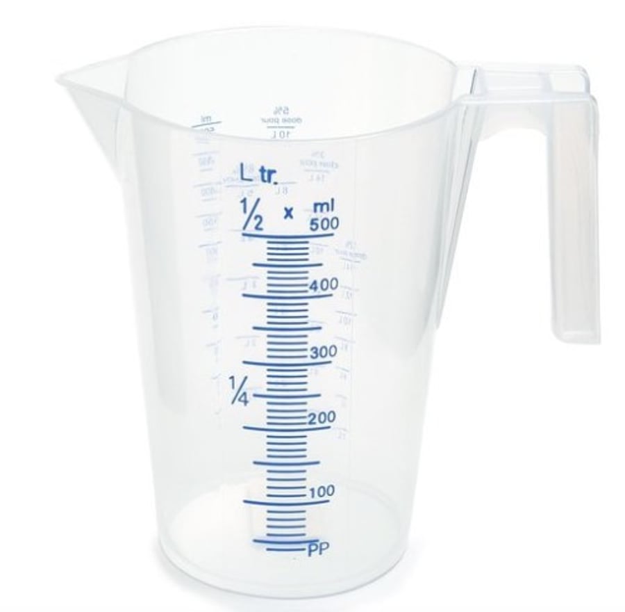 Mælikanna plast 0,5 lítra