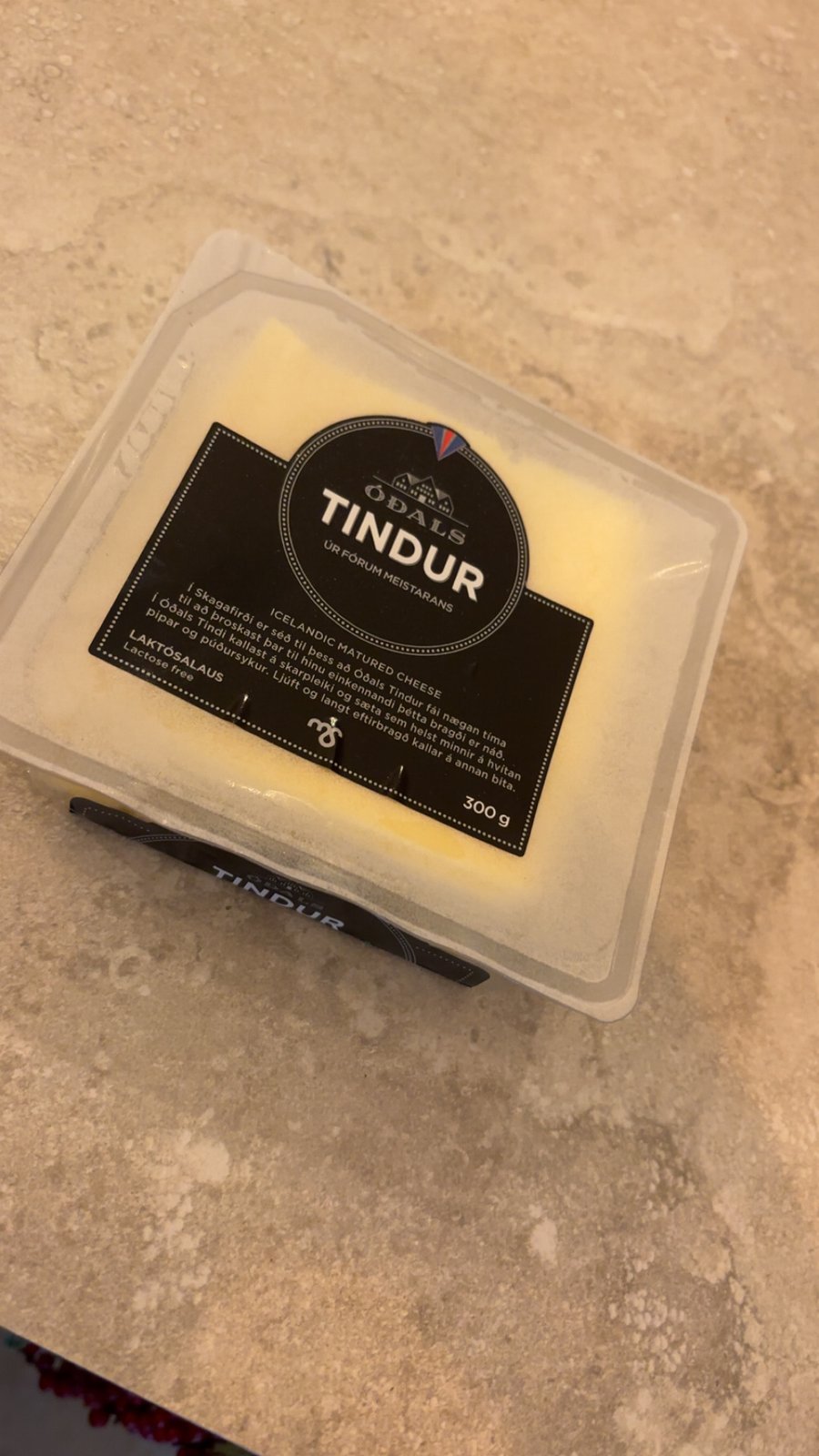 Tindur