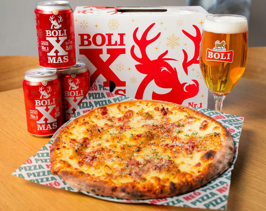 Pizza mánaðarins  -  Ella Stína