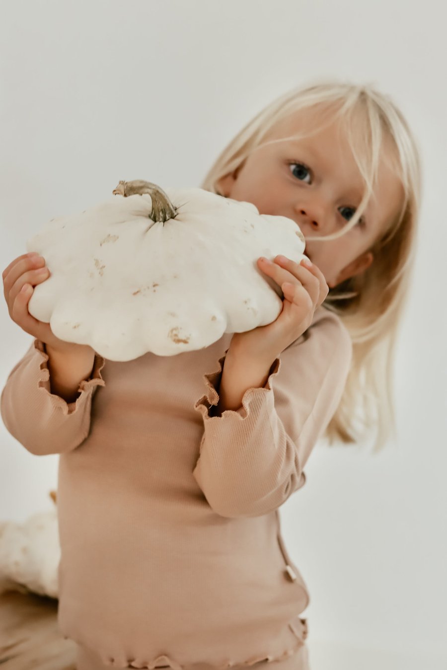 That’s mine Mignonne l/e bolur Neutral