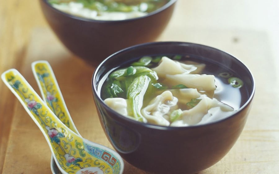 Prawn wonton soup