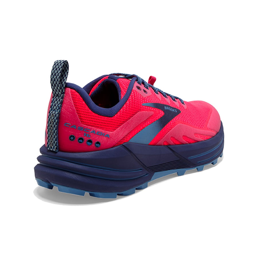 Brooks Cascadia 16 Kvenna