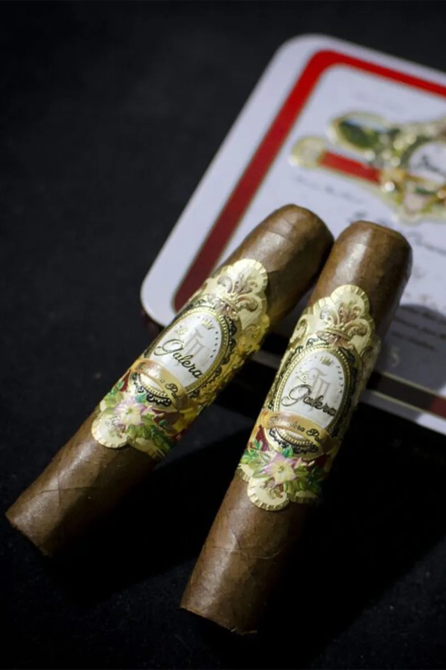 La Galera Habano Half Corona Tins 46x3 5/8 - 5 vindlar í dós