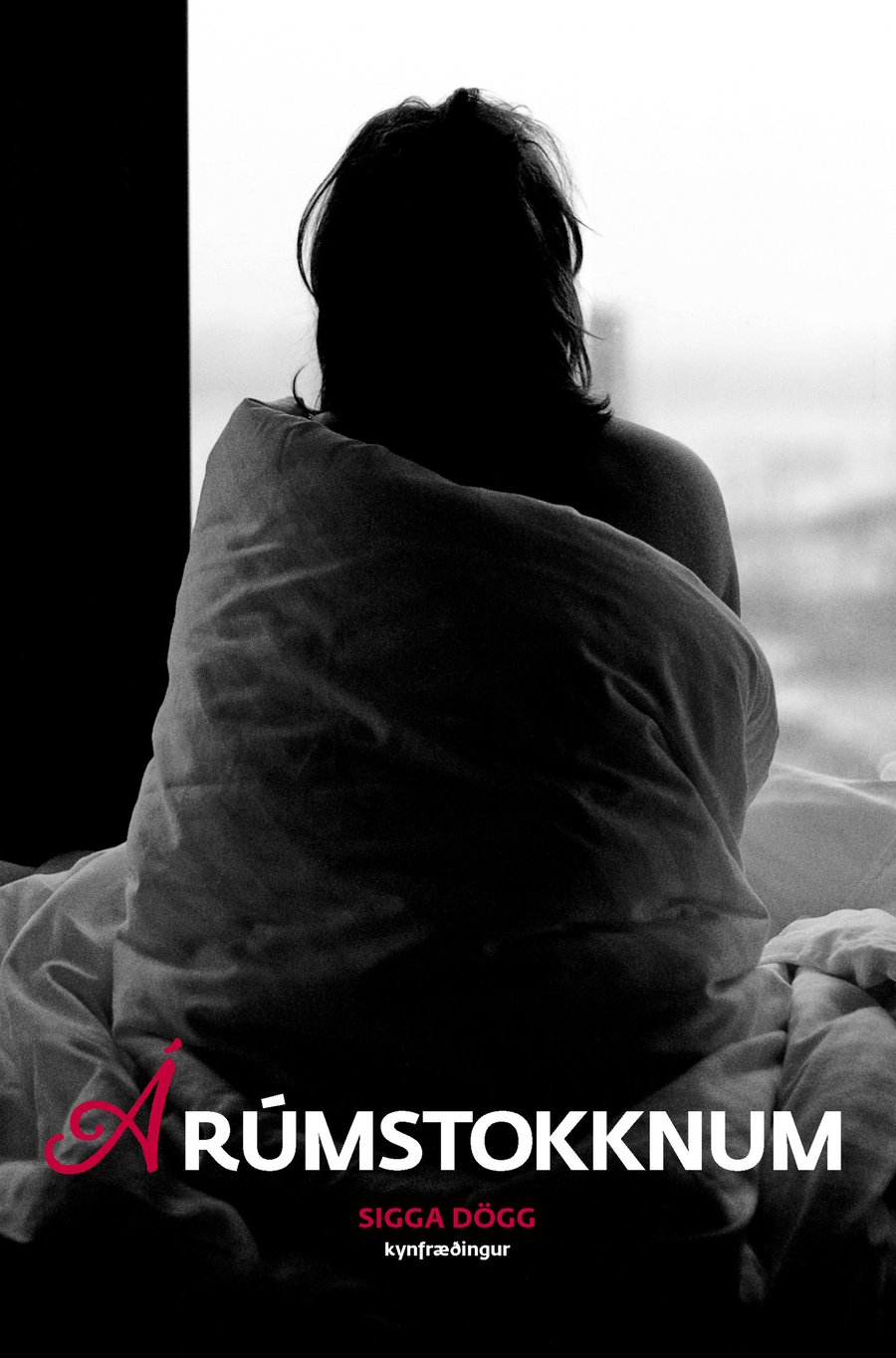 Á rúmstokknum