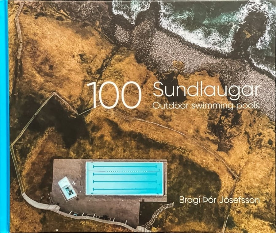 100 Sundlaugar