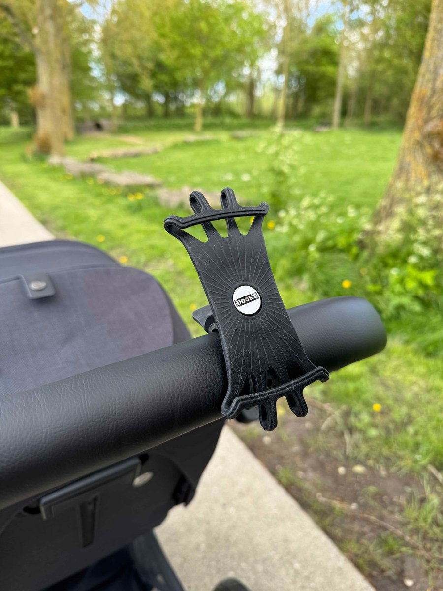 Universal phone holder