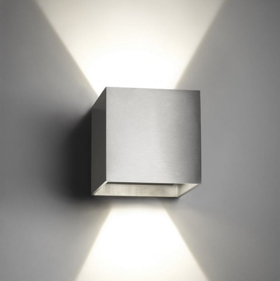 Box Aluminium - sýnishorn úr verslun