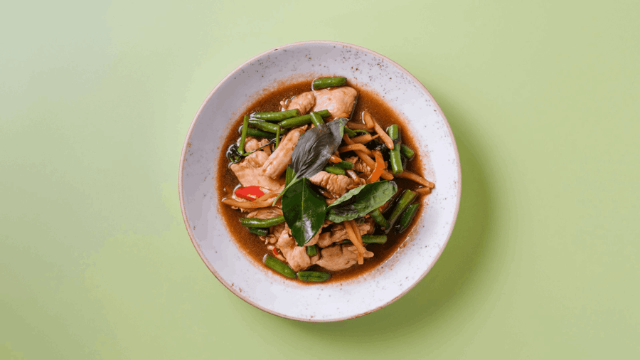 Kjöt í ostrusósu með chilli og basilíku