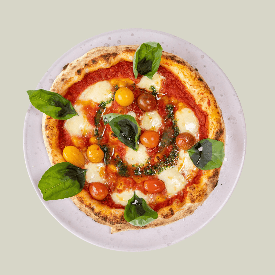 Mozzarella & Basil pizza 