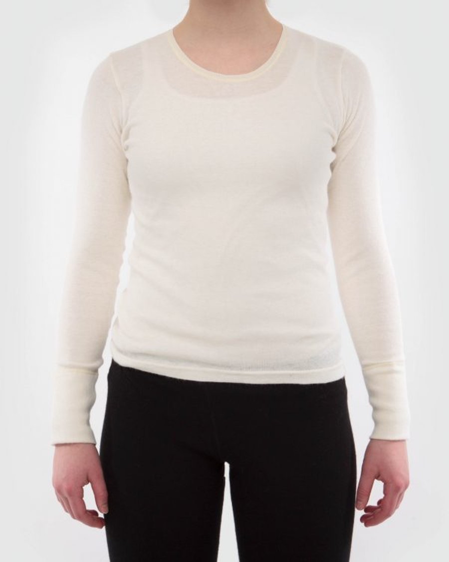 White long sleeve undershirt