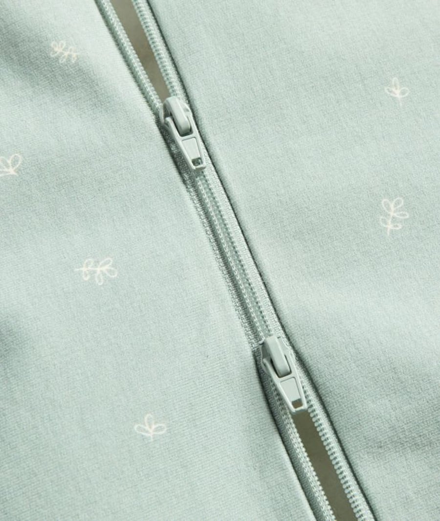 ERGOPOUCH COCOON SWADDLE SVEFNPOKI VEGGIE PATCH 6-12 mánaða