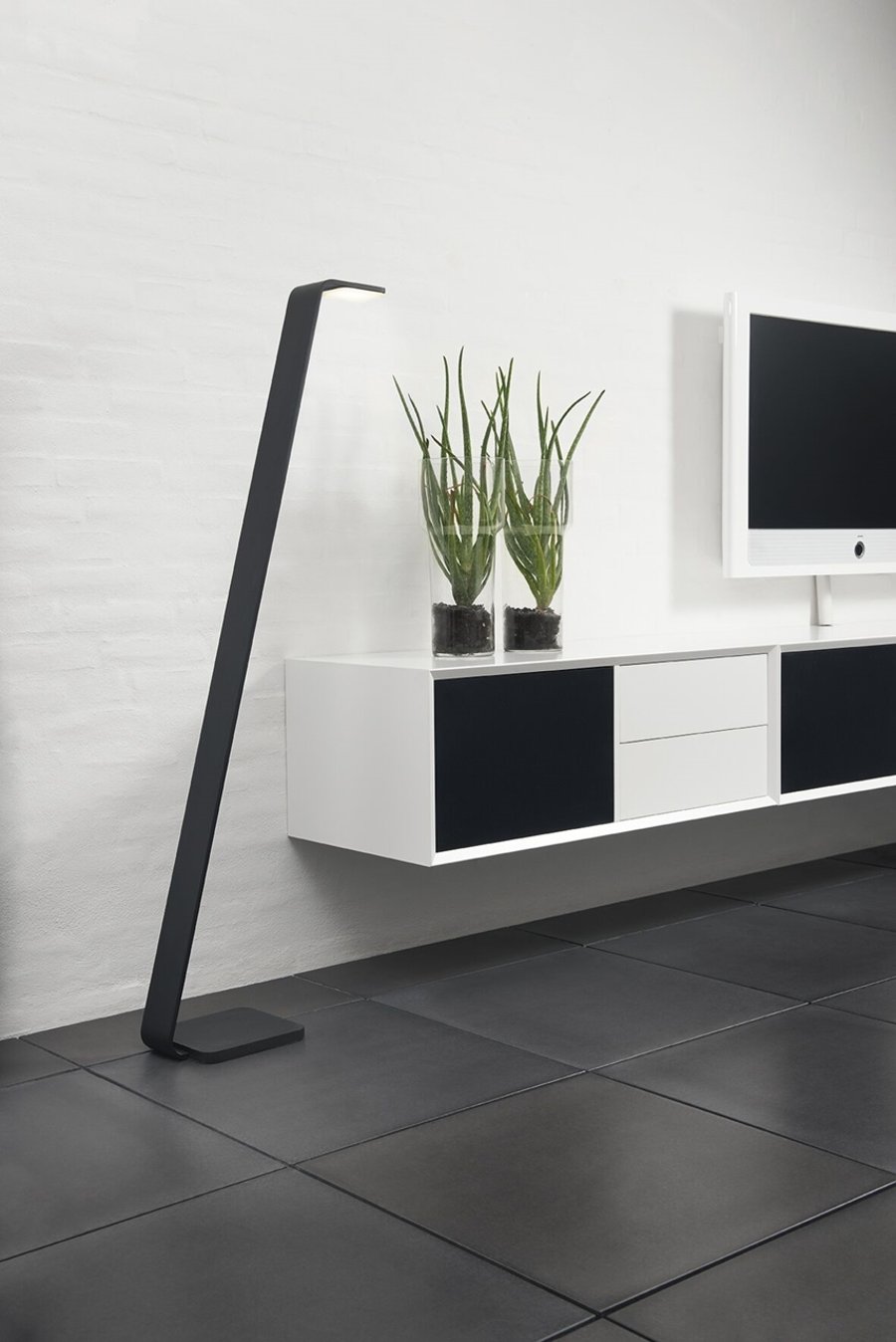 URBAN FLOOR Black