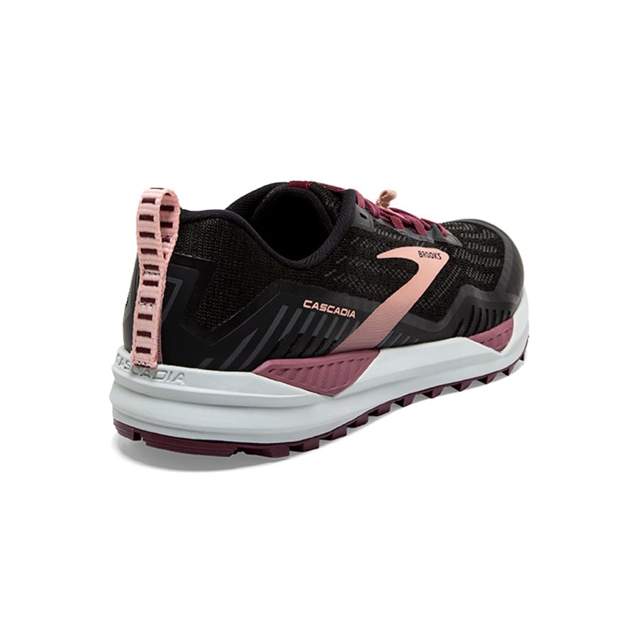 Brooks Cascadia 15 Kvenna