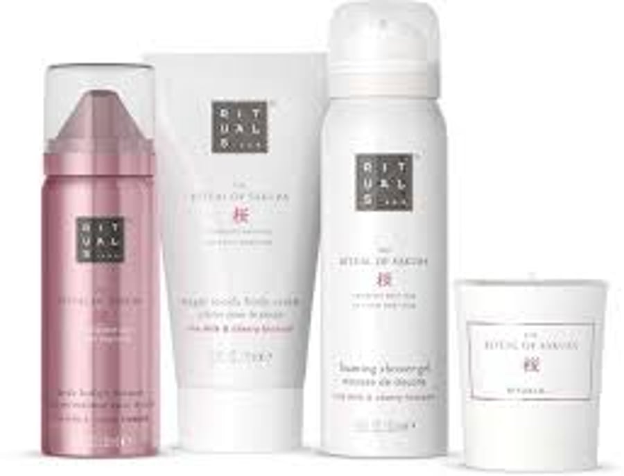 The Ritual Of Sakura Sakura Gjafaaskja