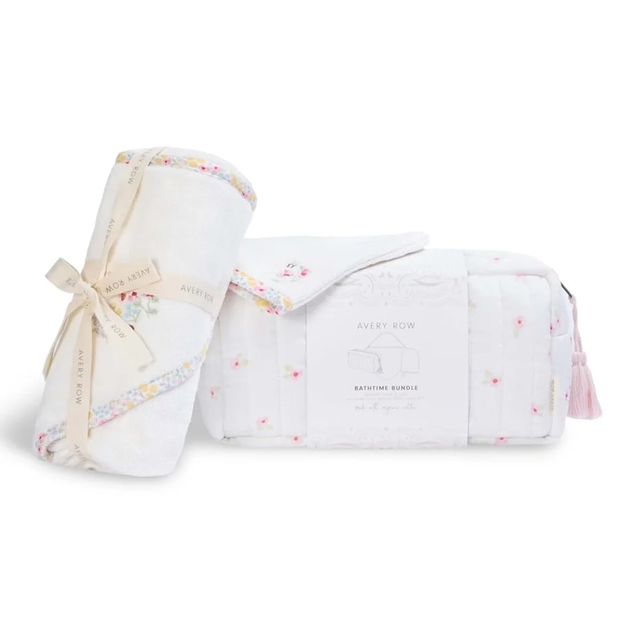 Bathtime Bundle New Baby Gift Set – gjafasett með handklæði og þvottapoka