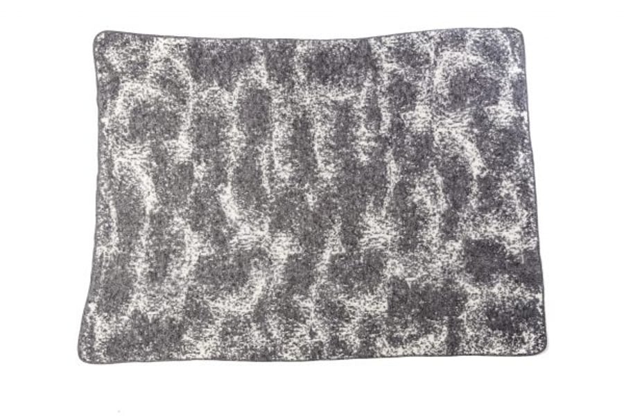 Snjóbreiða – Wool blanket