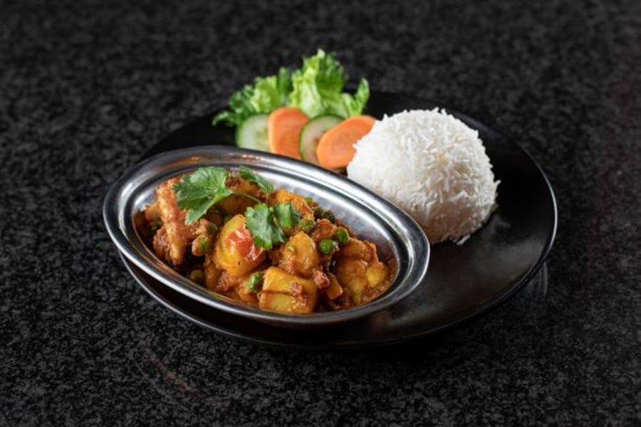 9. Mix. Vegetable Curry (Vegan) 