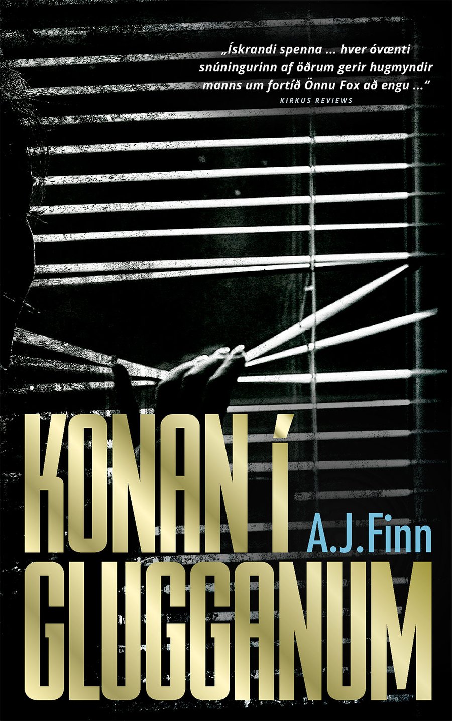 Konan í glugganum