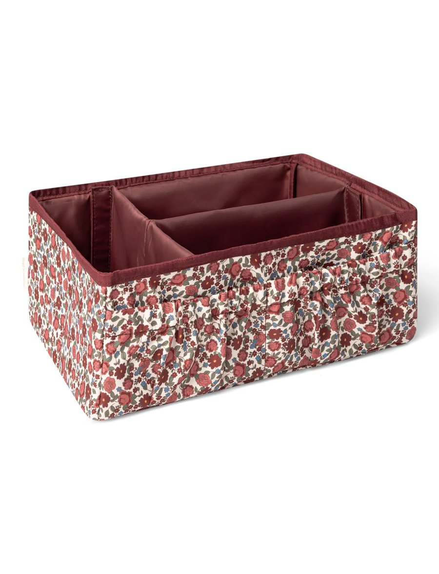 Lily nursing organizer – Tiny garden