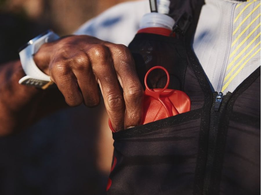 CompresSport Evo 15 Hlaupavesti