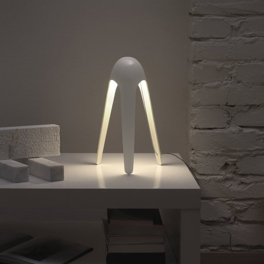 CYBORG TABLE LAMP