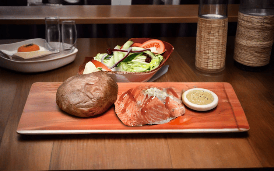GRILLAÐUR LAX