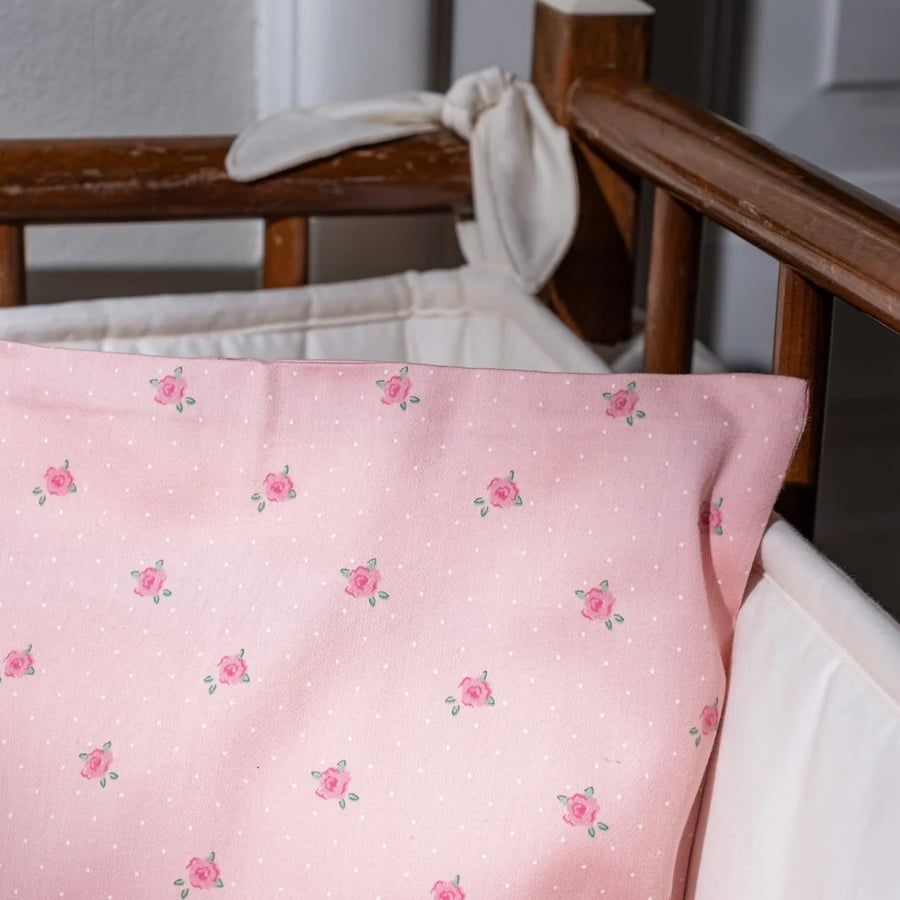 Levi baby sængurföt – Tiny roses