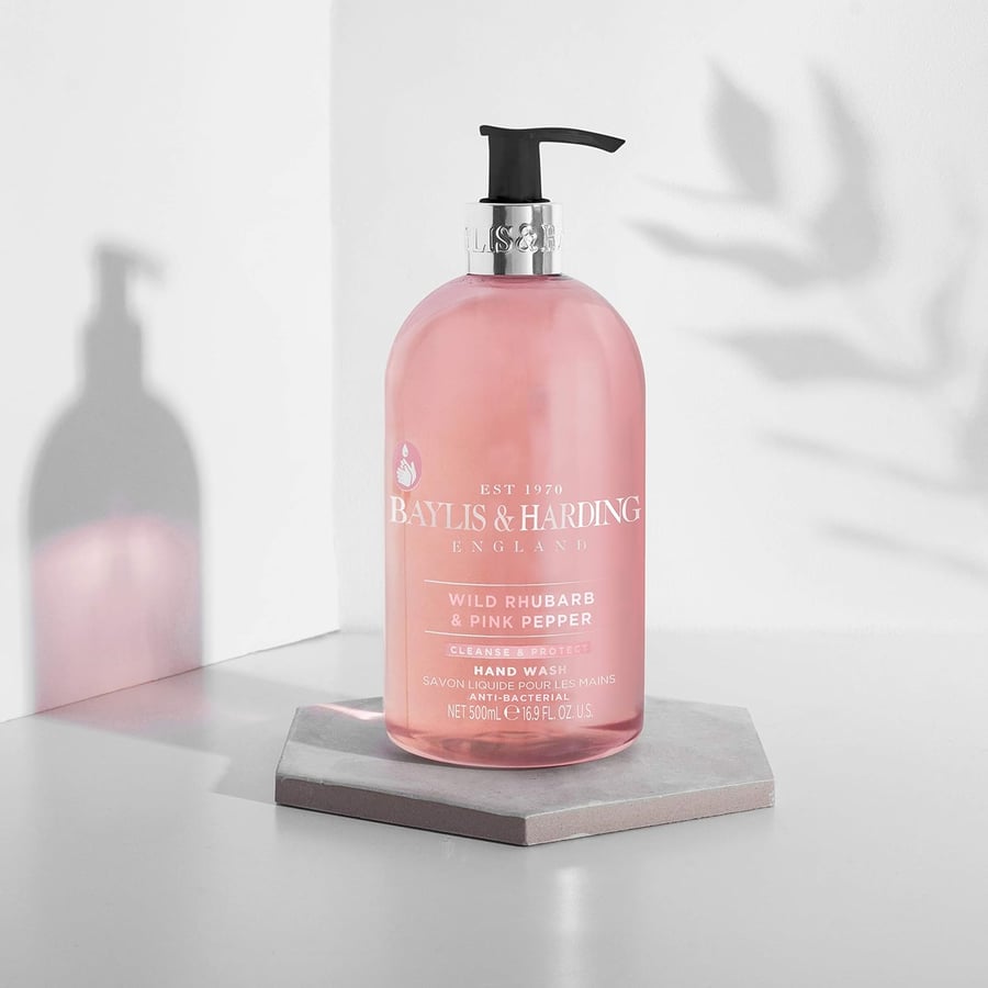 Baylis & Harding Viltur Rabbarbari og Bleikur Pipar Anti-Bacterial Hand Sápa, 500 ml