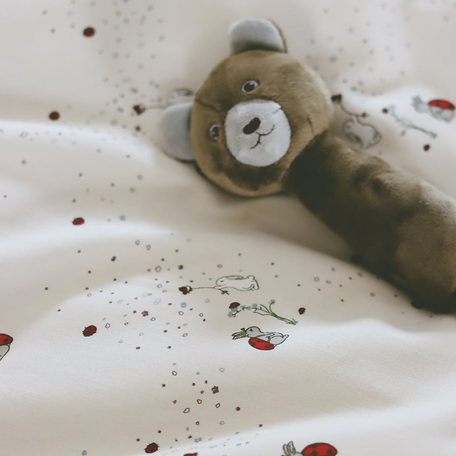Ethan rattle Bear – hringla