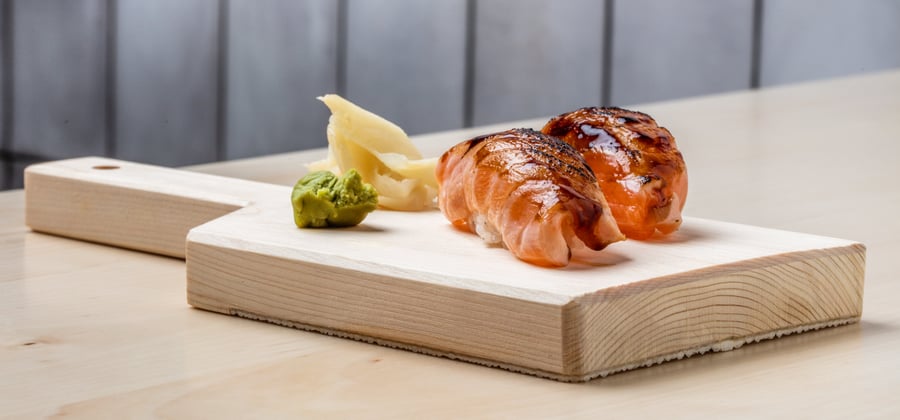 Lax nigiri með teriyaki
