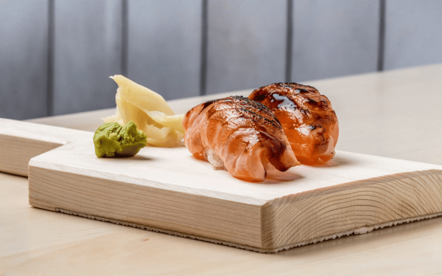 Lax nigiri með teriyaki