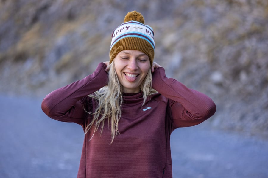 Brooks Heritage Pom Beanie Run Happy