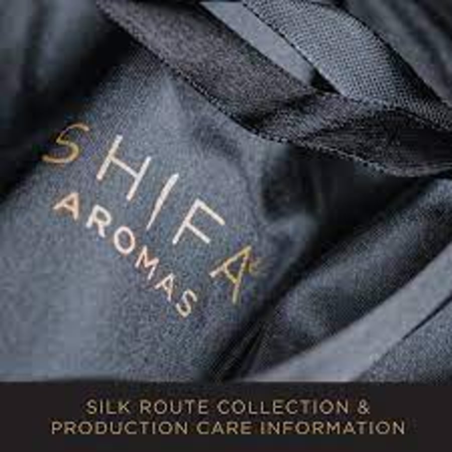 Shifa Aromas Kashgar Ilmkerti í svörtu glasi 30 cl