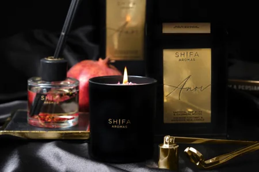 Shifa Aromas Kashgar Ilmkerti í svörtu glasi 30 cl