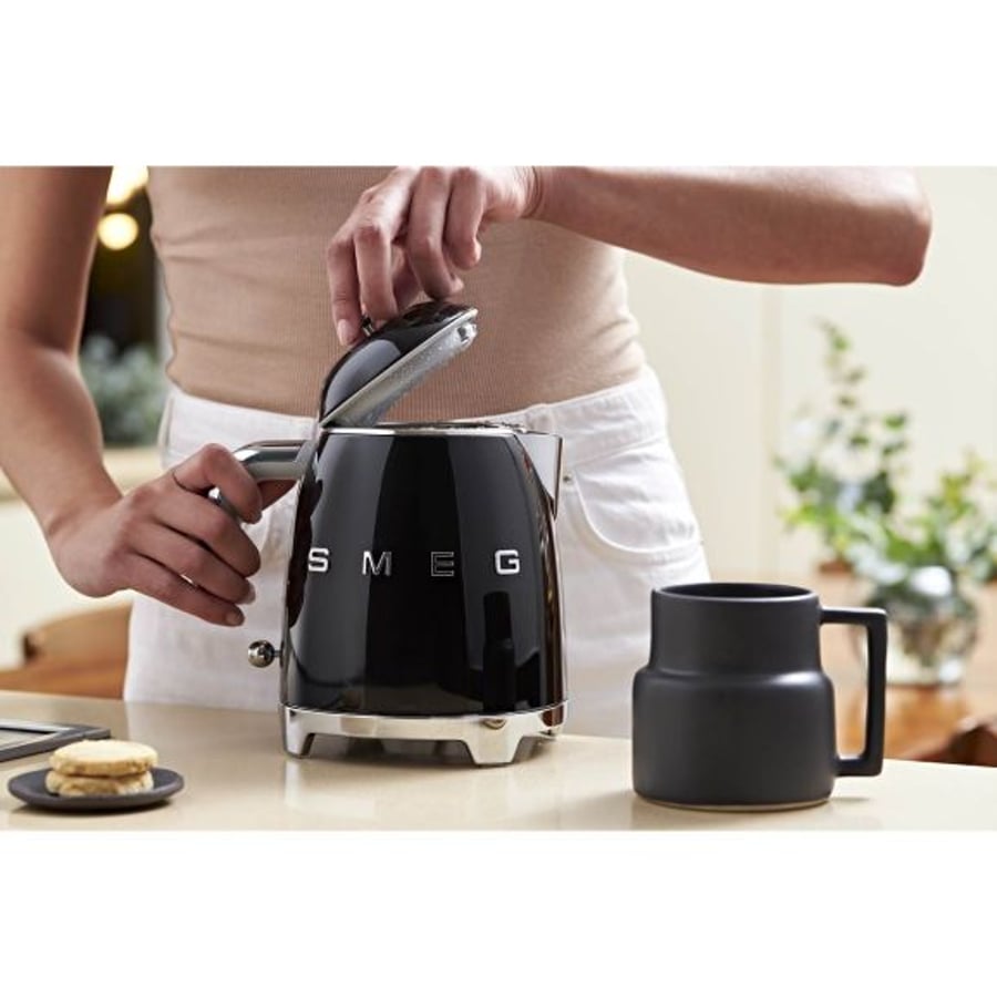 Smeg Retro Hraðsuðukanna