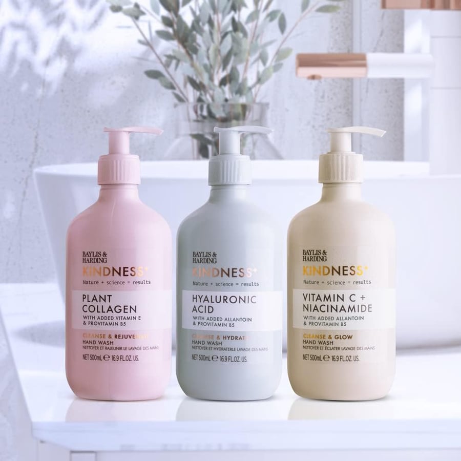Baylis & Harding Kindness + Plant Hyaluronic Acid 500 ml Cleanse & Hydrate Bað og Sturtusápa